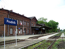 min 706 2.jpg min 706 2.jpg